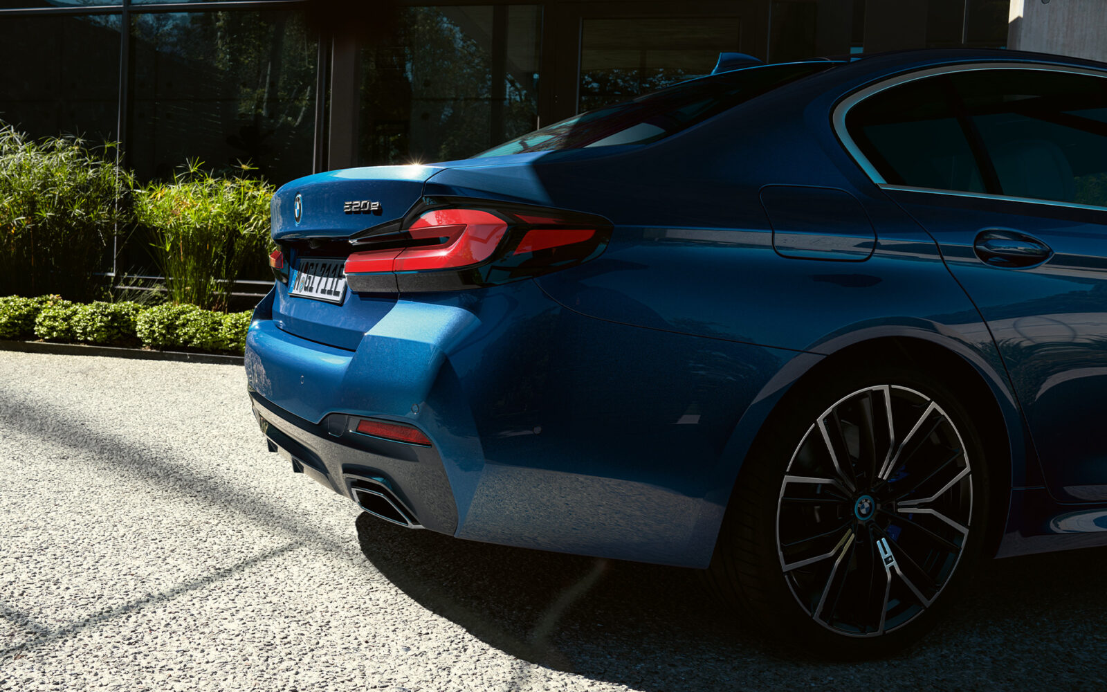 BMW 520d Арендный автомобиль