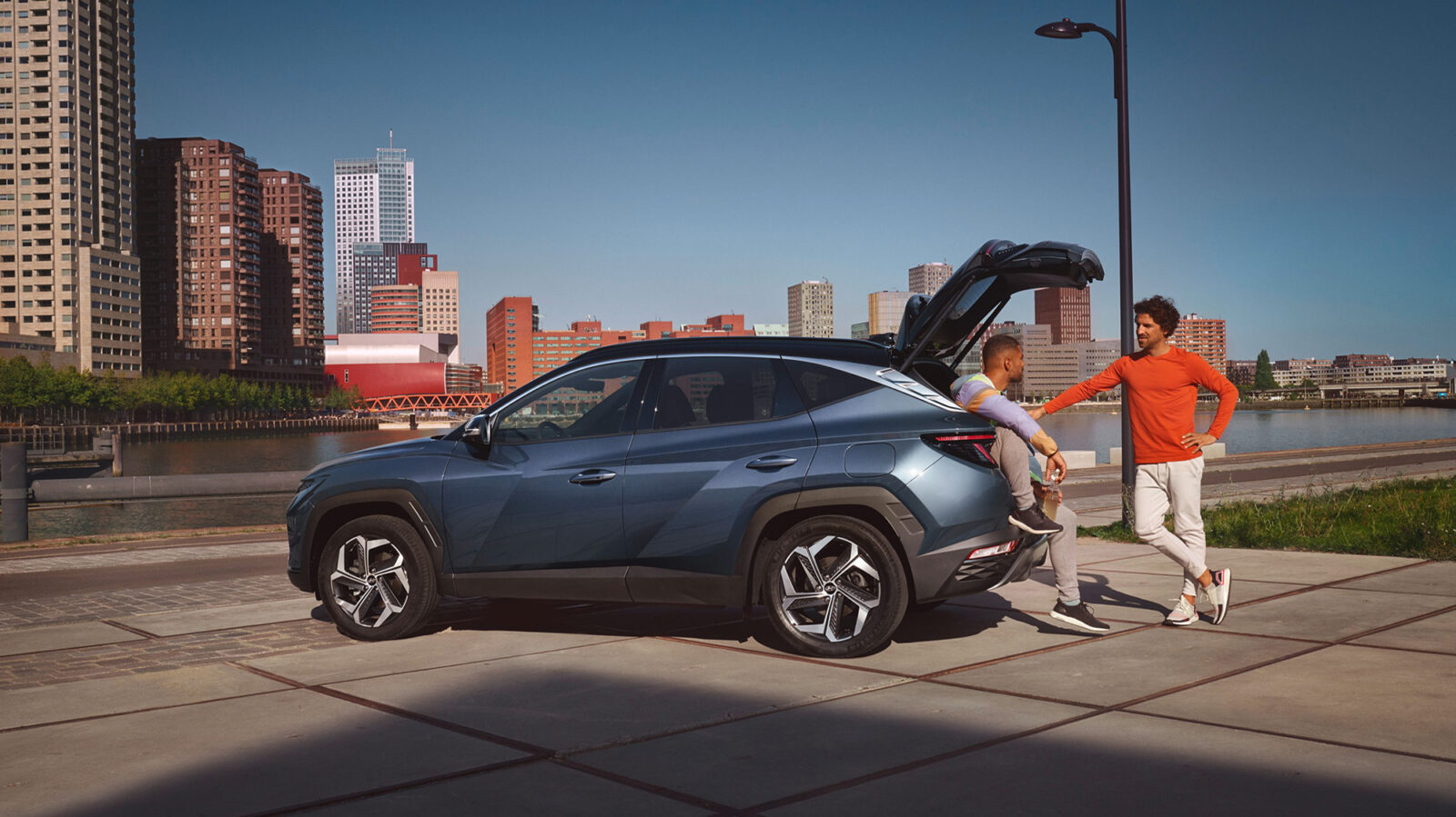 Hyundai TUCSON nomas automašīna