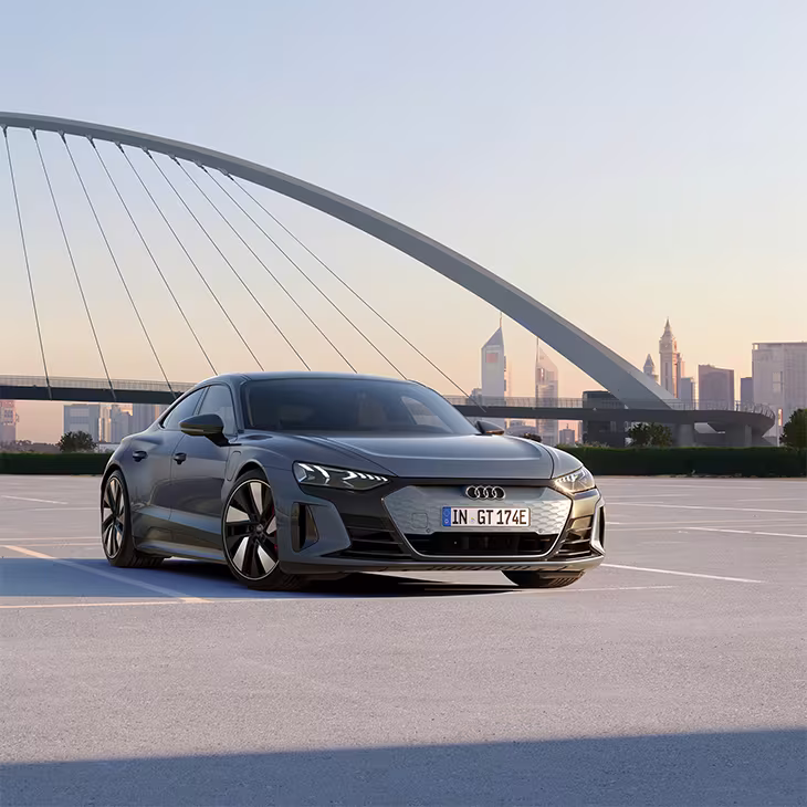Audi e-tron nomas automašīna