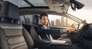 Citröen C5 Aircross PureTech Арендный автомобиль