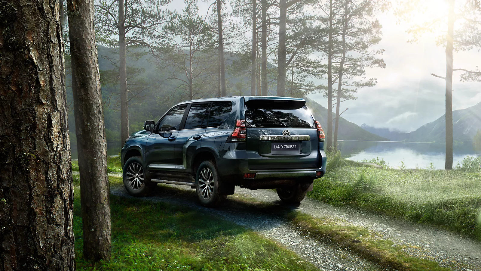 Toyota LAND CRUISER SUV 2.8 D-4D (204 hp) Арендный автомобиль