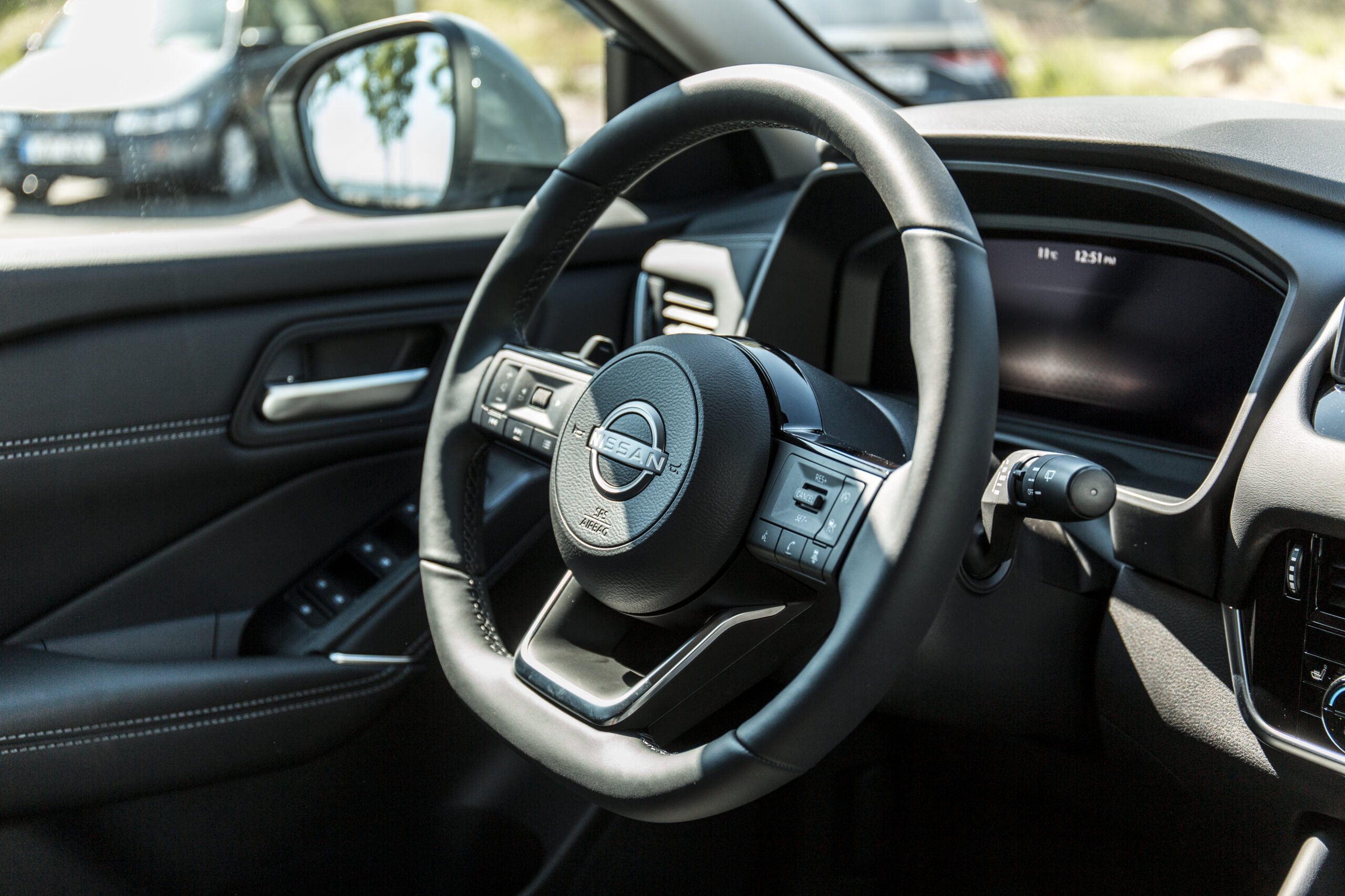 Nissan QASHQAI MHEV 158 Xtronic Арендный автомобиль