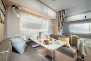 Adria Aviva 360 DK хобби транспорт