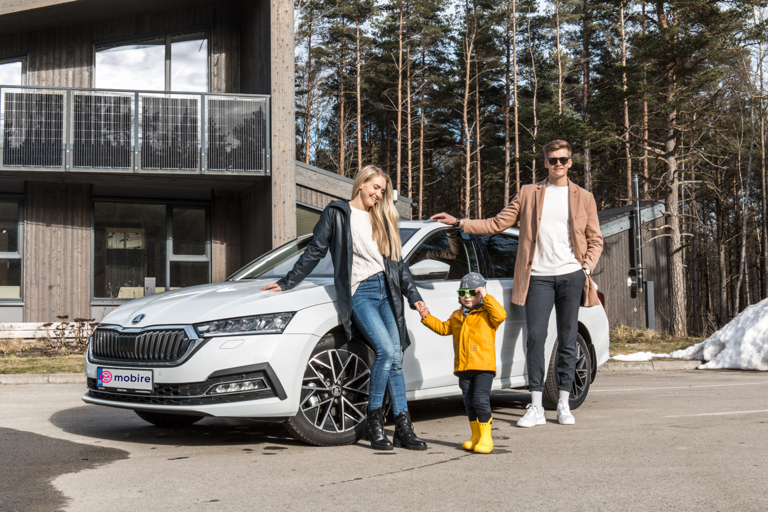Skoda OCTAVIA Combi Elegance  nomas automašīna