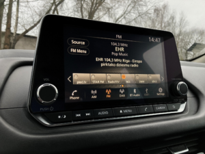 Nissan QASHQAI nomas automašīna