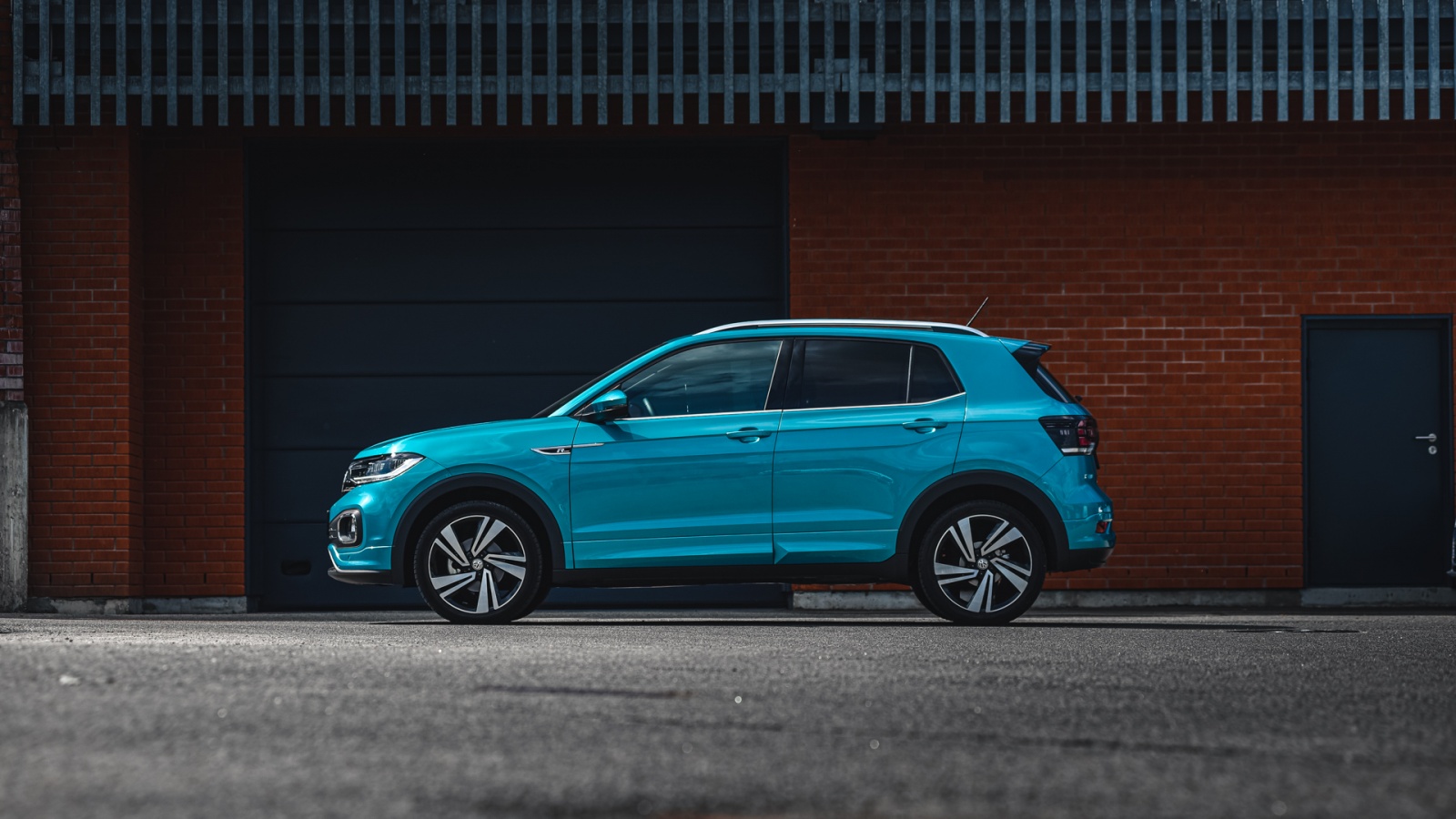 Volkswagen T-CROSS Арендный автомобиль