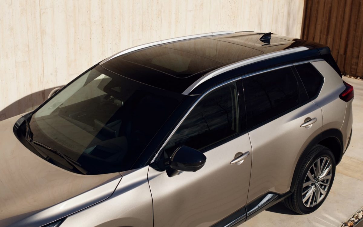 Nissan X-TRAIL nomas automašīna