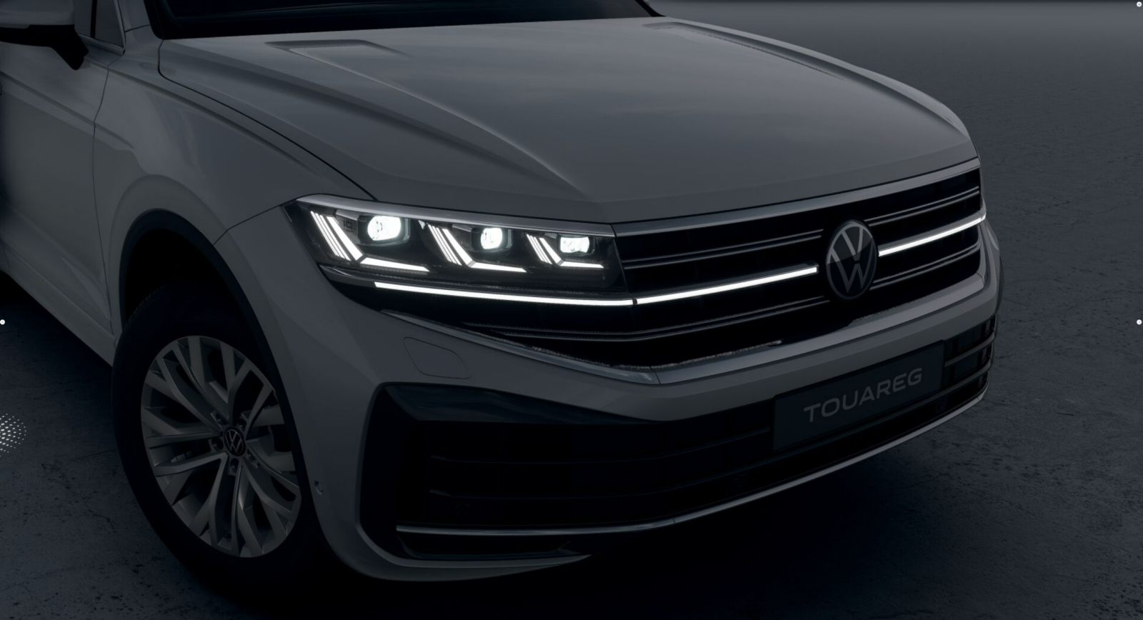 Volkswagen TOUAREG nomas automašīna