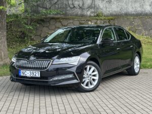 Skoda SUPERB nomas automašīna