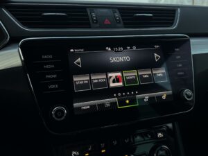 Skoda SUPERB Арендный автомобиль