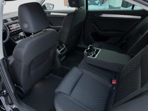 Skoda SUPERB Арендный автомобиль