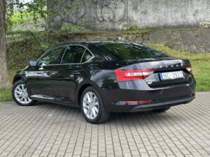 Skoda SUPERB nomas automašīna