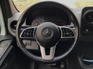 Mercedes-Benz Sprinter 317 nomas automašīna