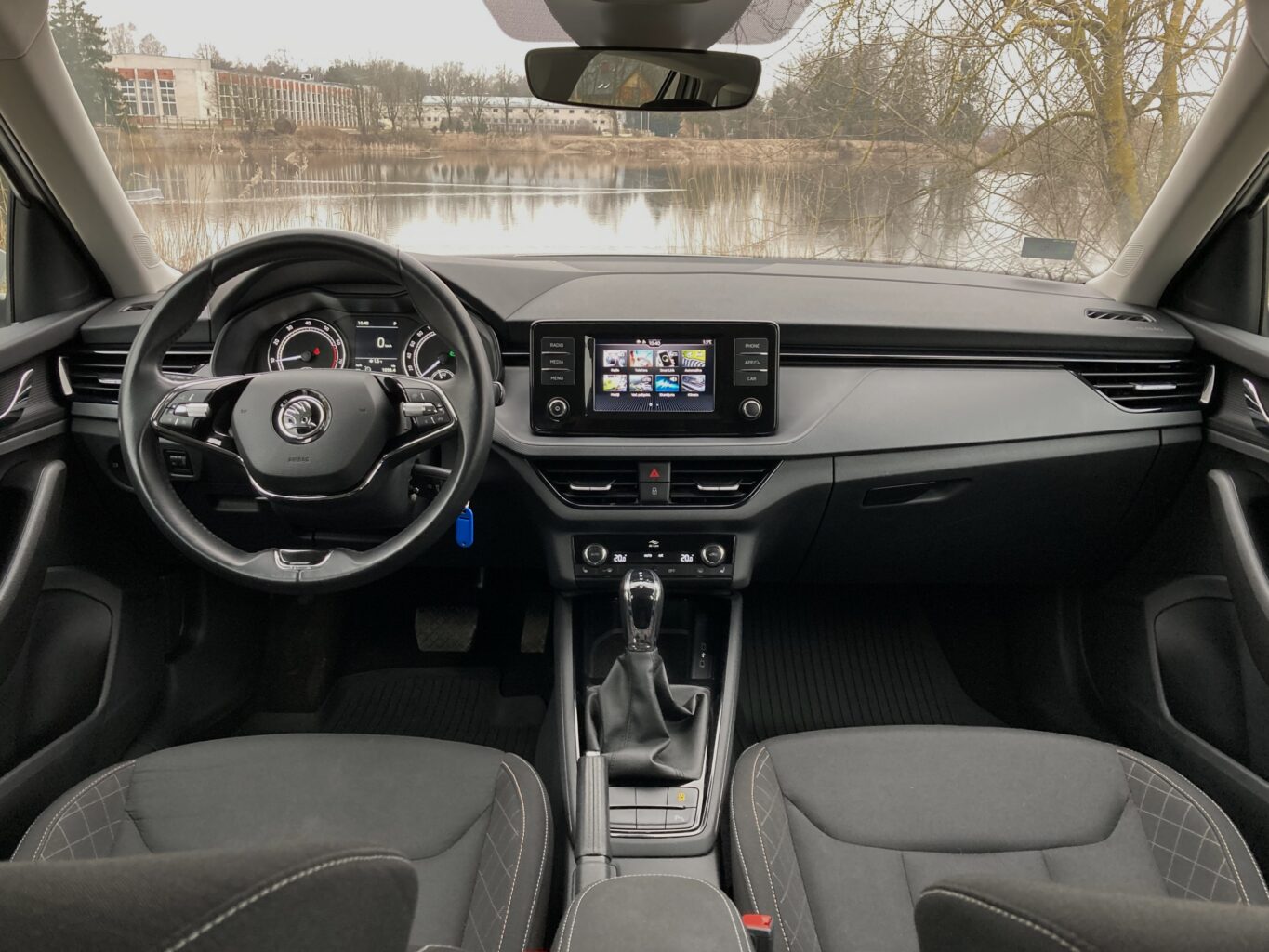 Skoda Kamiq nomas automašīna