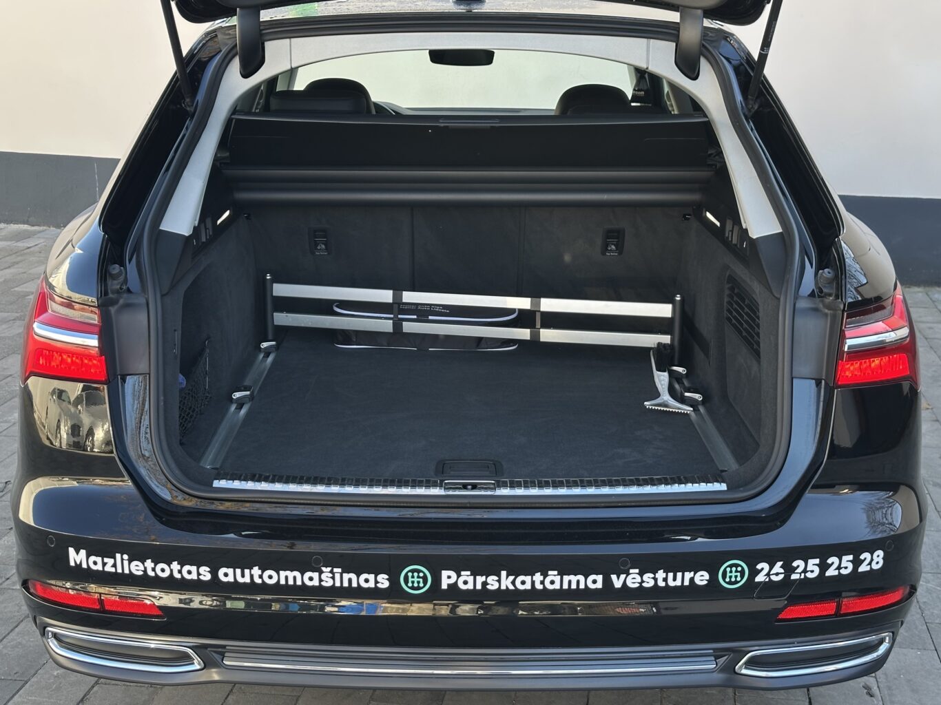 Audi A6 AVANT nomas automašīna