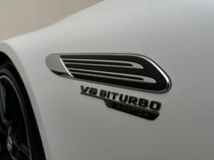 Mercedes-Benz SL63 Арендный автомобиль