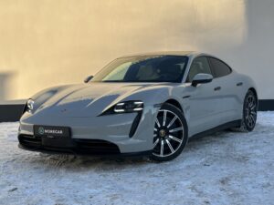 Porsche Taycan  Арендный автомобиль