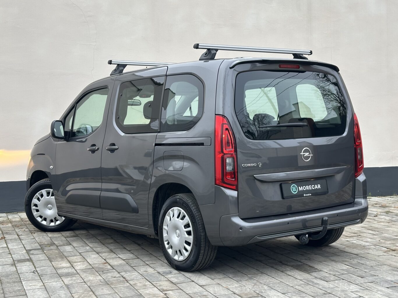 Opel COMBO nomas automašīna