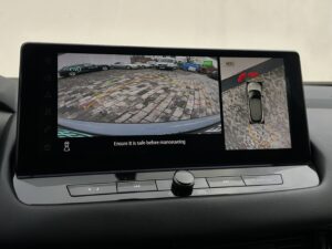 Nissan QASHQAI nomas automašīna