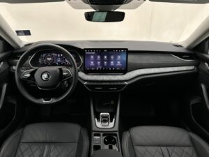 Skoda OCTAVIA nomas automašīna