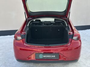 Opel INSIGNIA nomas automašīna