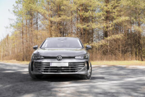 Volkswagen PASSAT nomas automašīna