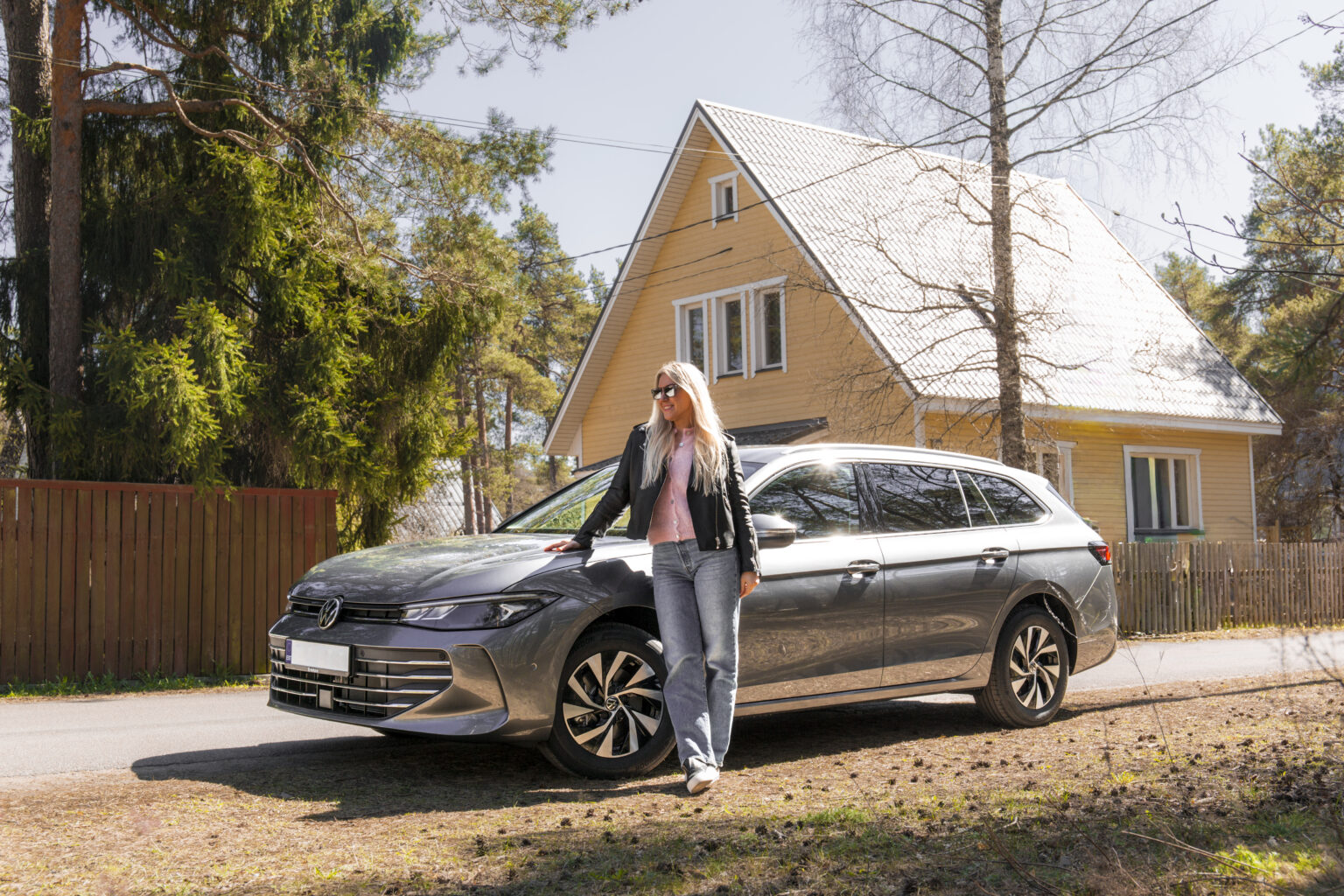 Volkswagen PASSAT nomas automašīna