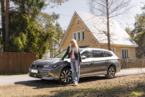 Volkswagen PASSAT nomas automašīna