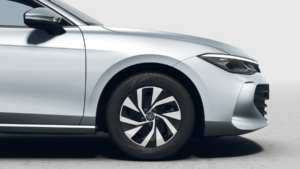 Volkswagen PASSAT nomas automašīna