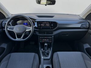 Volkswagen T-CROSS nomas automašīna