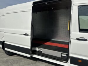 Volkswagen CRAFTER nomas automašīna