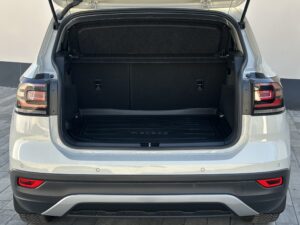 Volkswagen T-CROSS nomas automašīna