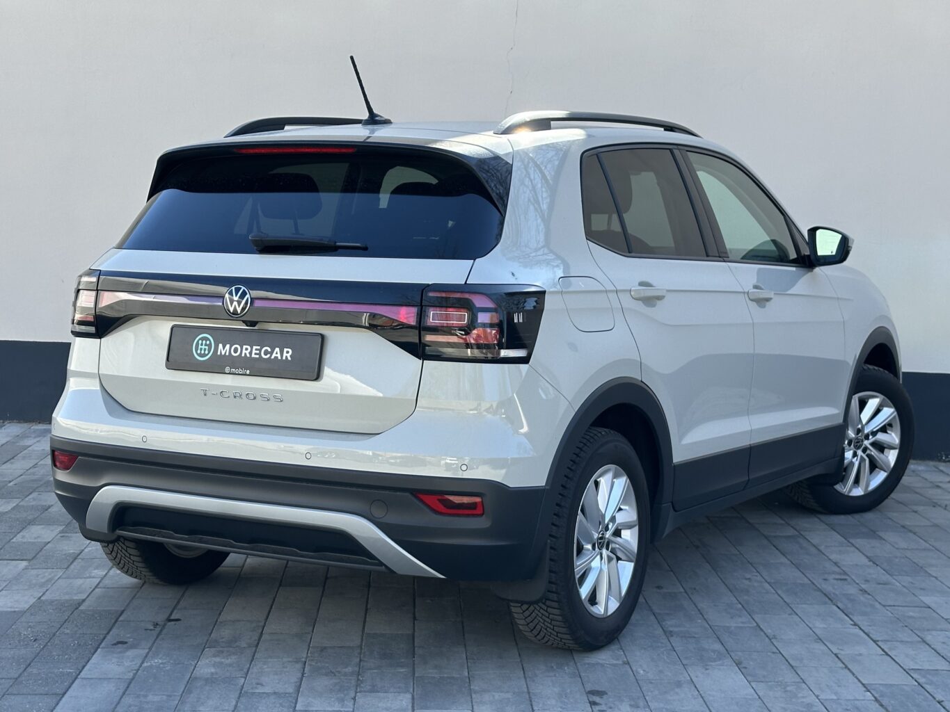Volkswagen T-CROSS nomas automašīna