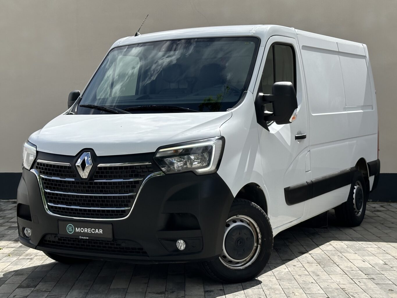 Renault MASTER nomas automašīna