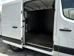 Renault MASTER nomas automašīna