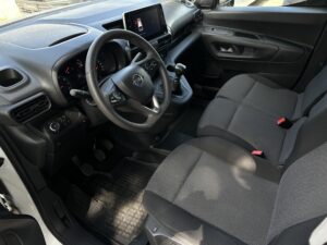 Opel COMBO nomas automašīna