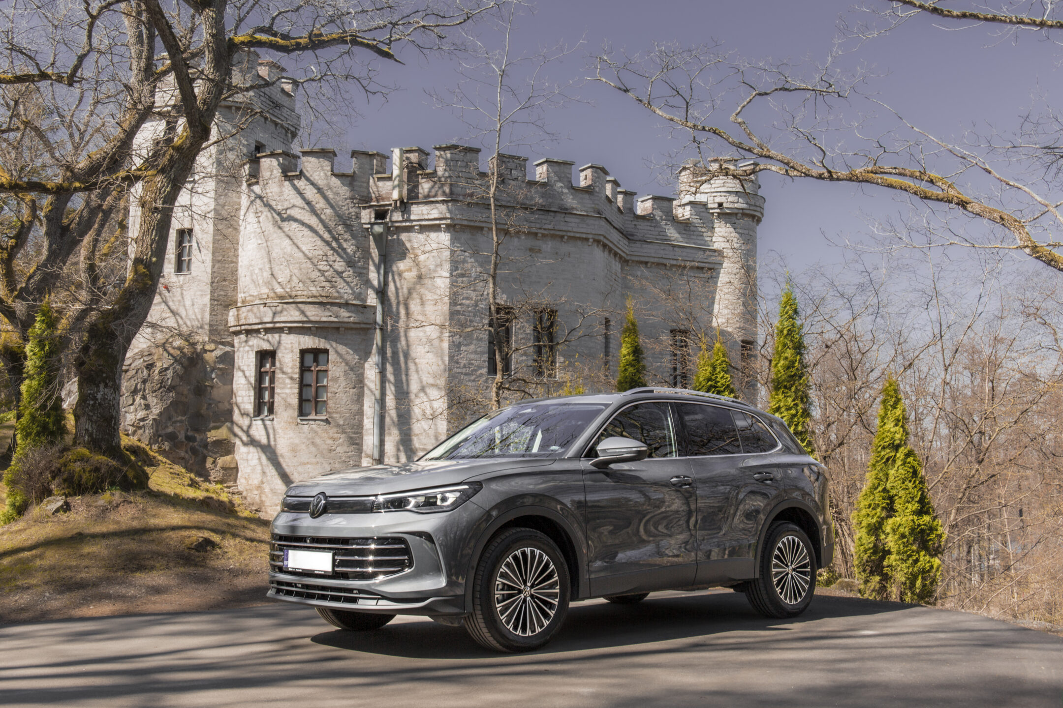Mobire pilna servisa noma - Volkswagen Tiguan