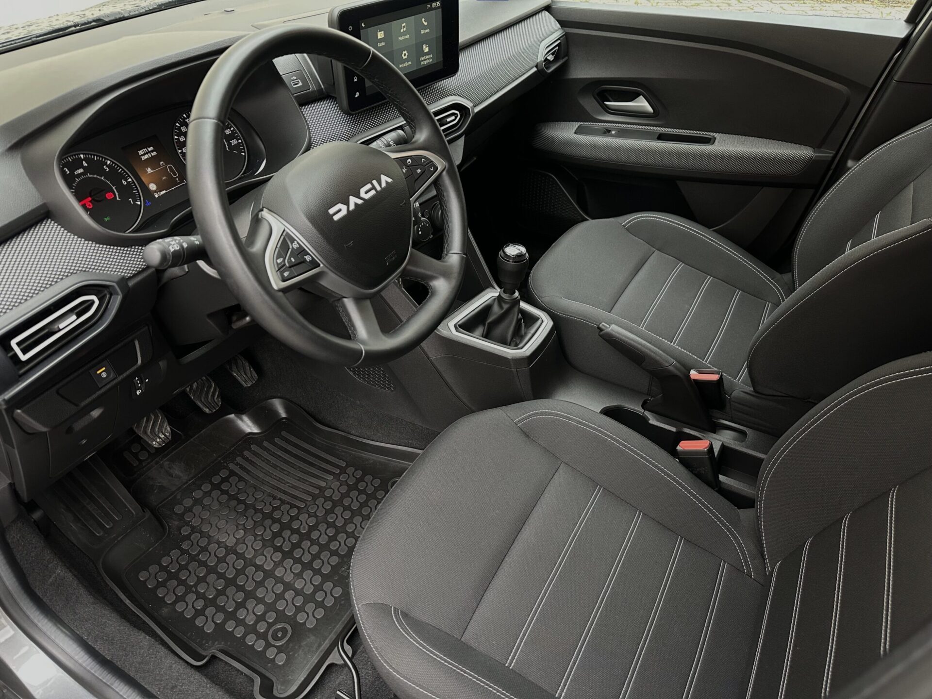 Pilna servisa auto noma - Dacia Jogger